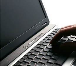 小黑马重装系统出现黑屏怎么办