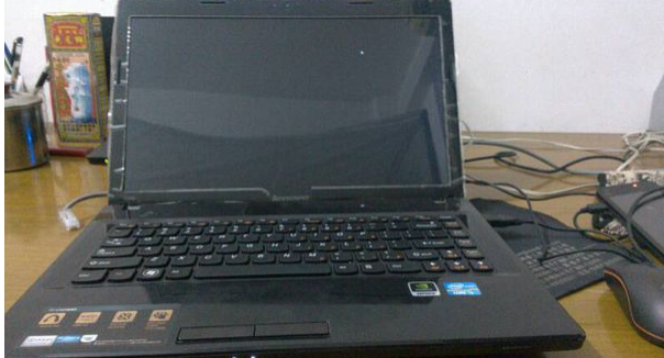 Win10笔记本开机黑屏