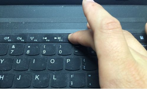 联想笔记本用云骑士u盘装win7(1)